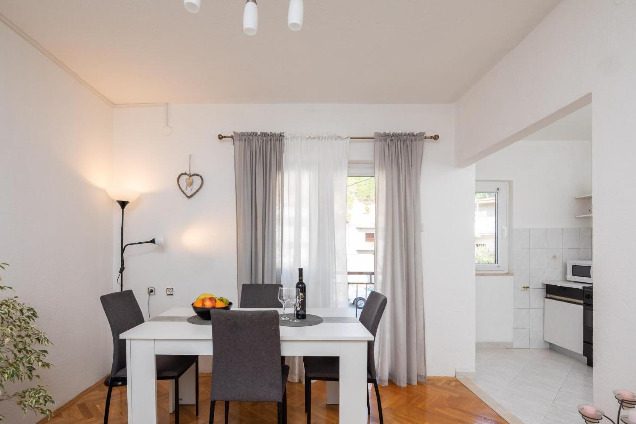 Apartment Beba Dugi Rat Esterno foto