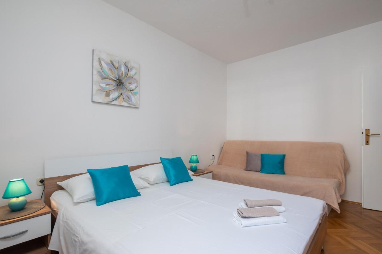Apartment Beba Dugi Rat Esterno foto